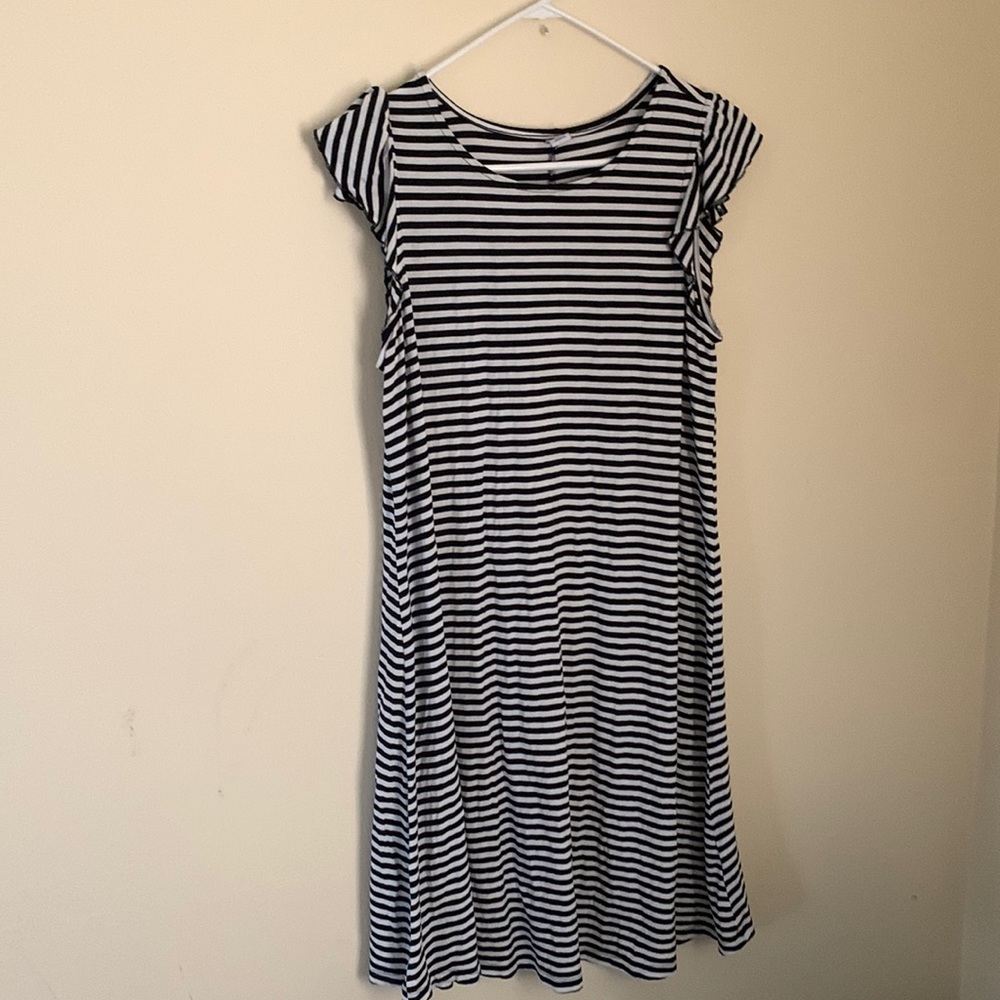Stripped Sleeveless Dress